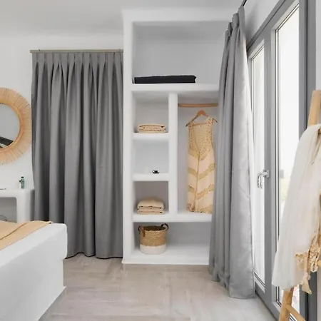 Serenity Sunset Villa, Glinado Naxos, By Naxosvibe *