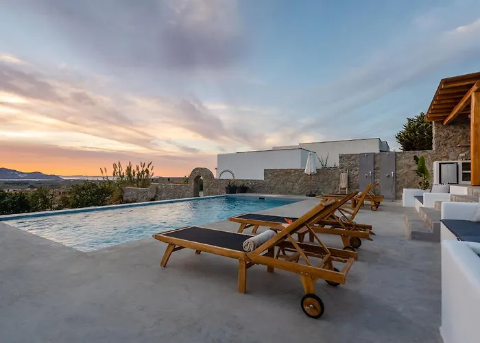 Serenity Sunset Villa, Glinado Naxos, By Naxosvibe *